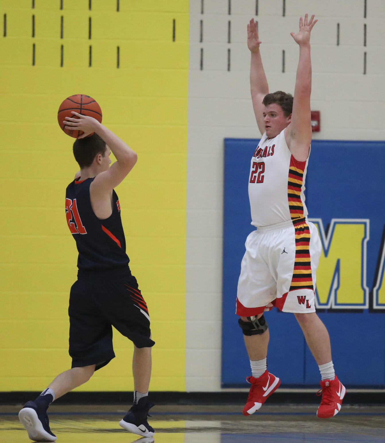 Warrensburg Latham vs Cerro Gordo Bement boys basketball 2 12.3.18.jpg